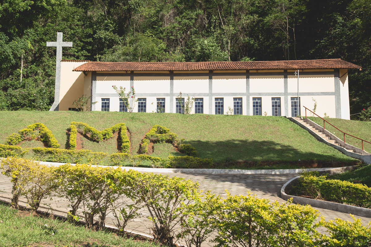 Faça parte desta obra